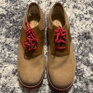 UGG Men's Brown Oxfords with Red Laces